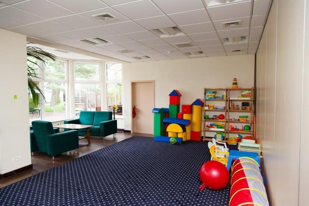 Rodzinna Przystan Mrzezyno Ngoại thất bức ảnh
